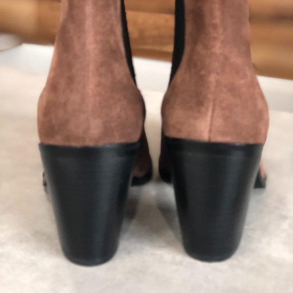 Chinese Laundry Utah Brown & Black Heeled Bootie - Picture 2 of 4